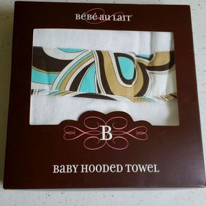 NEW HOODED TOWEL Bebe au Lait baby